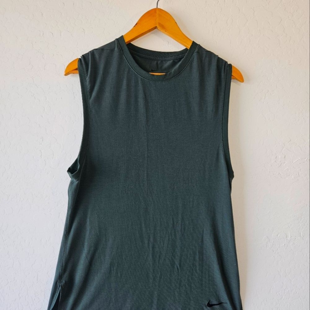 Nike Forest Green Dri-Fit Sleeveless Shirt
